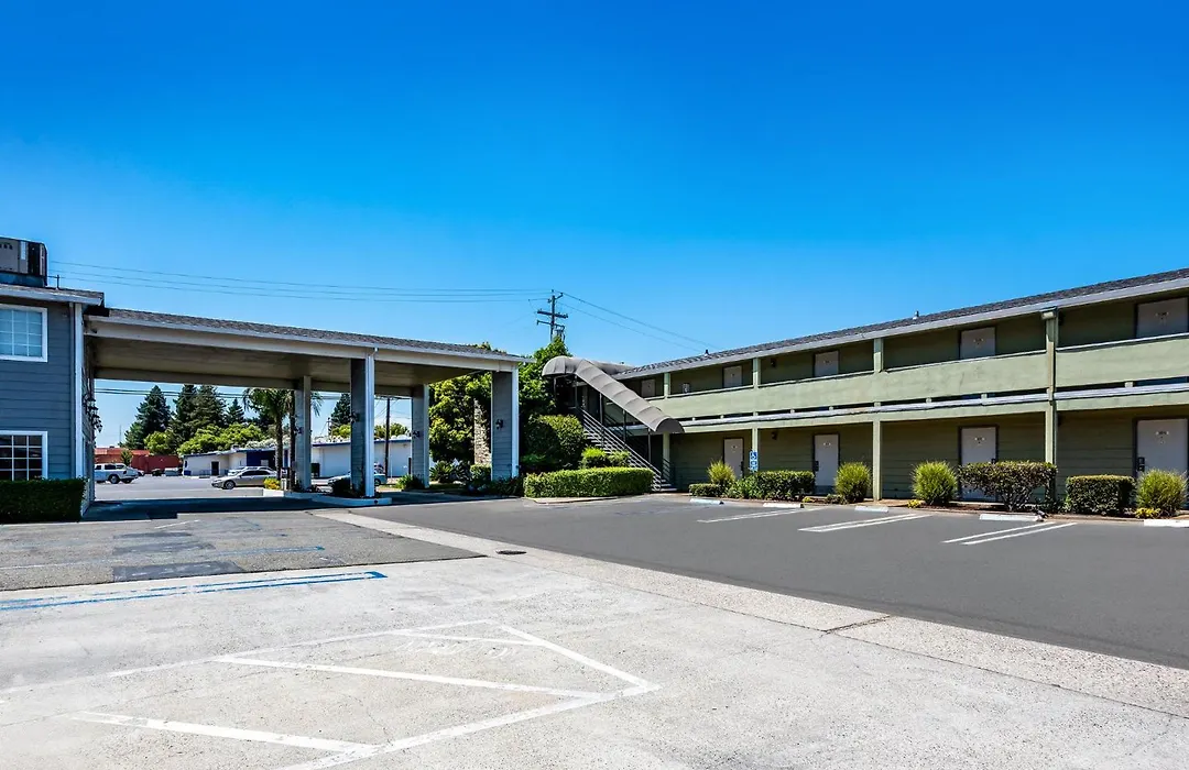 Red Roof Inn Yuba City Bonanza - Marysville-1